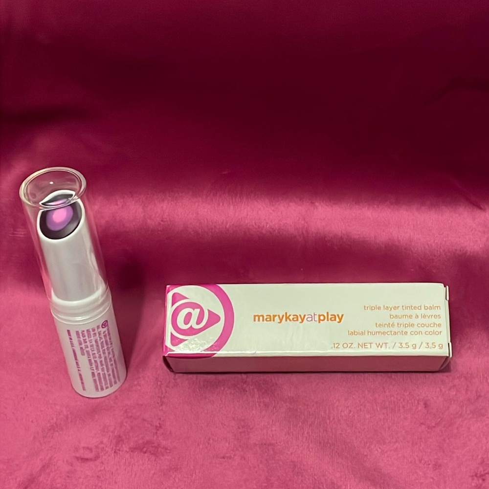 Mary Kay at play
Triple layer tinted balm
In The Plum
.12  oz.